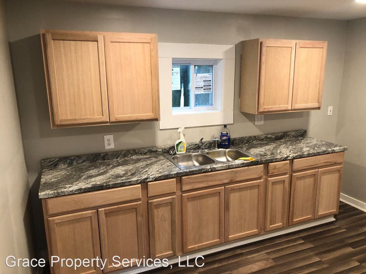 731 Walnut Avenue - Photo 3 of 12