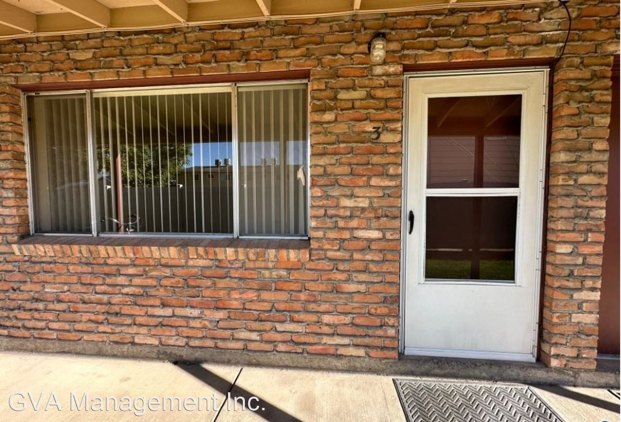 1307 N. 15th ST - Photo 2 of 10