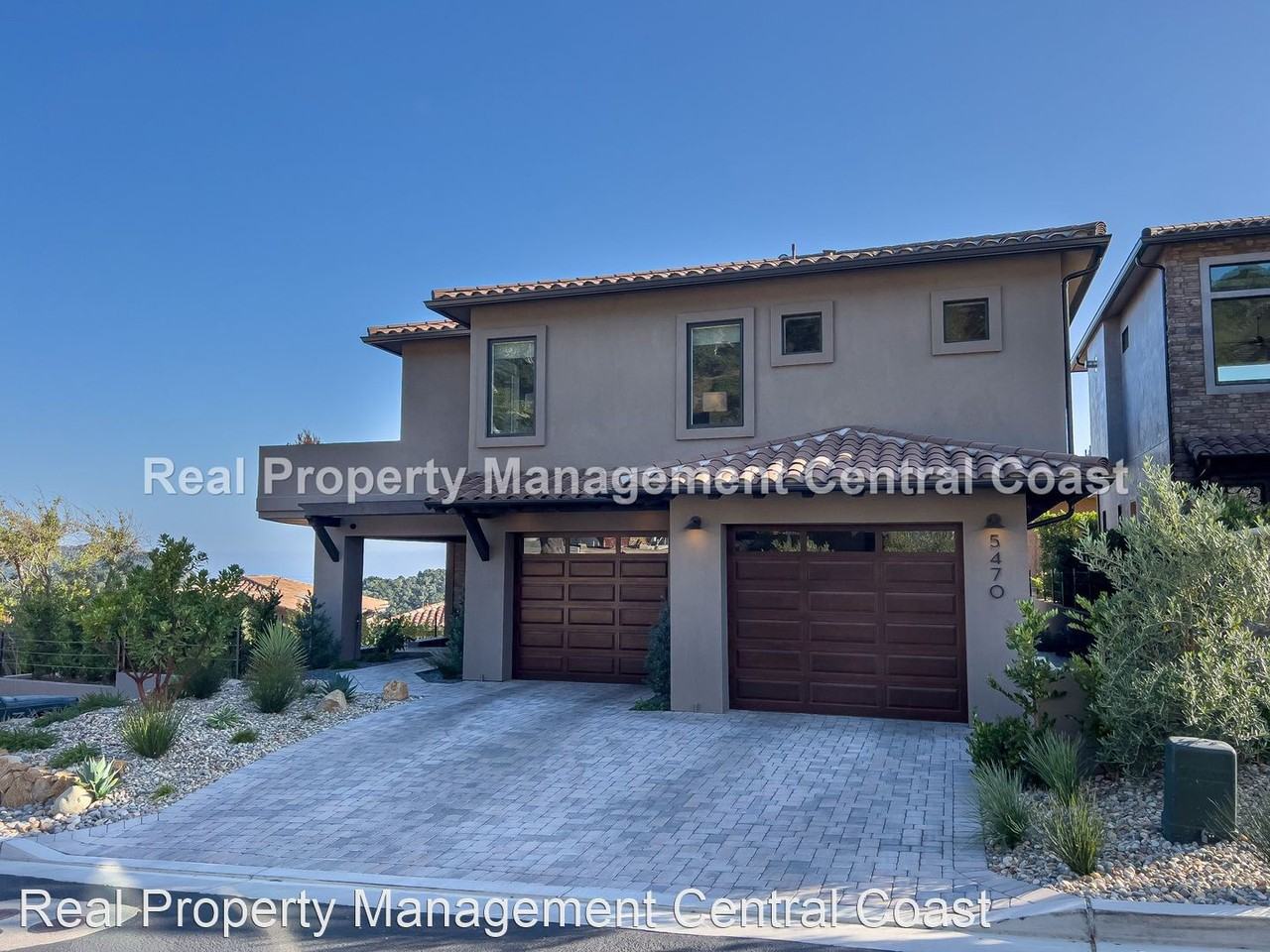 5470 Shooting Star Ln - Photo 3 of 50