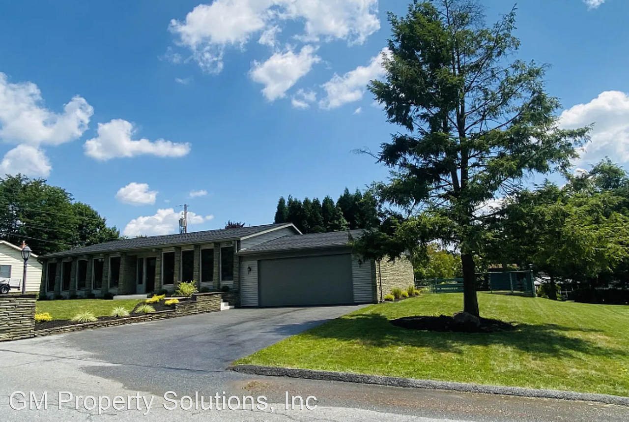 421 Carlton Rd - Photo 3 of 35