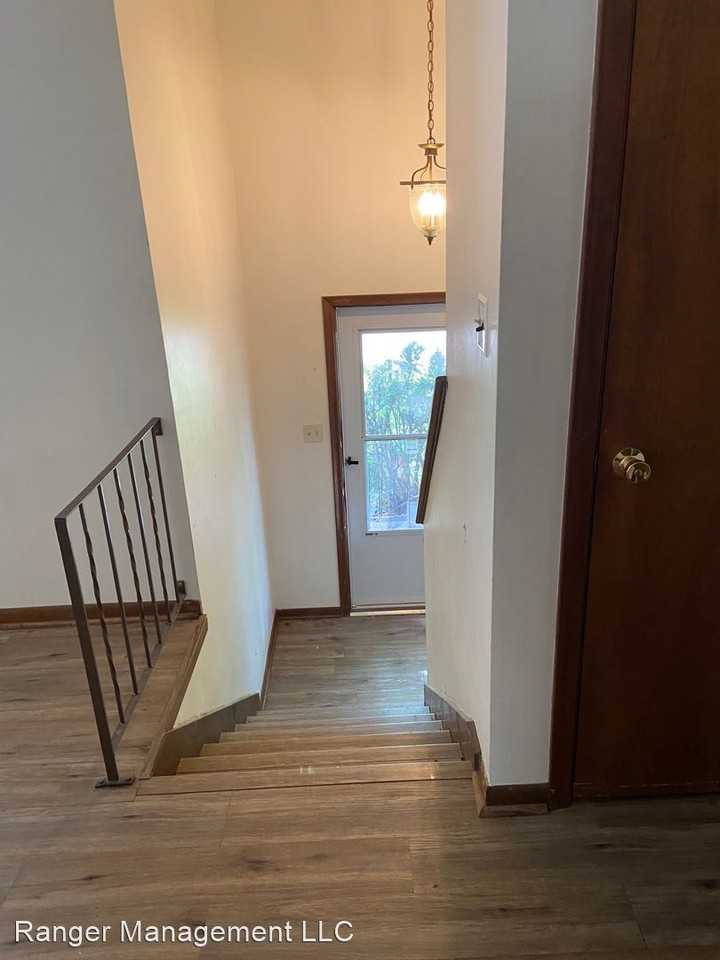 1147 S 52nd St Apartments in Turner, Kansas City, KS 66106 Zumper