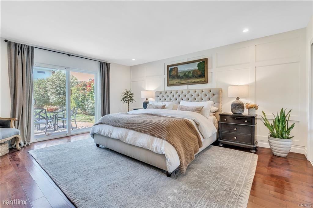 2674 W 232nd St - Photo 3 of 10