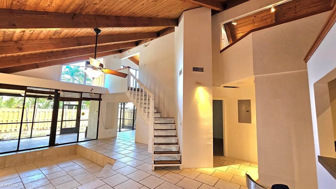 2948 Nw 69th Ct - Photo 3 of 26