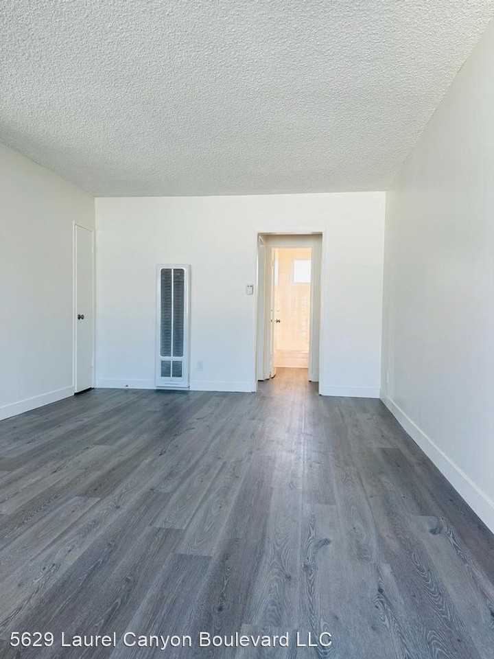 5629 Laurel Canyon - Photo 2 of 19