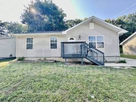 featured image of 2144 Se 6th St