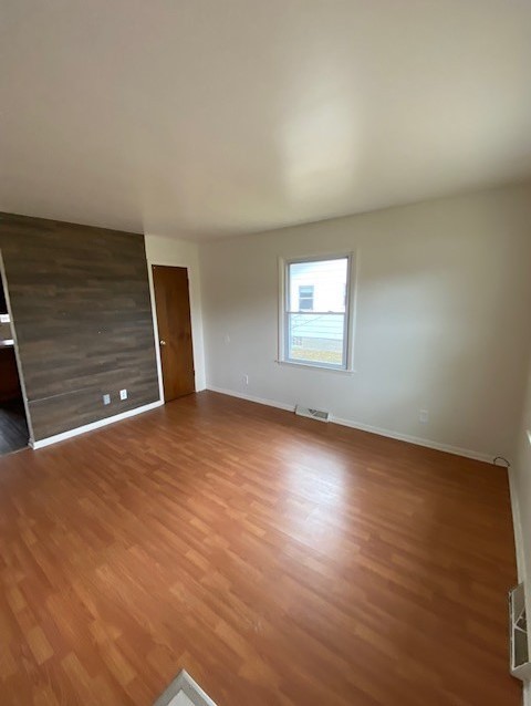 2258 Lincoln Park Dr - Photo 3 of 23