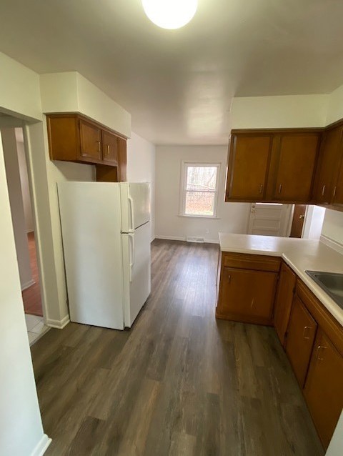2258 Lincoln Park Dr - Photo 5 of 23