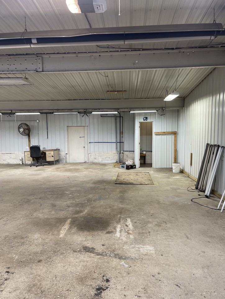 4283 30th St - Photo 7 of 11