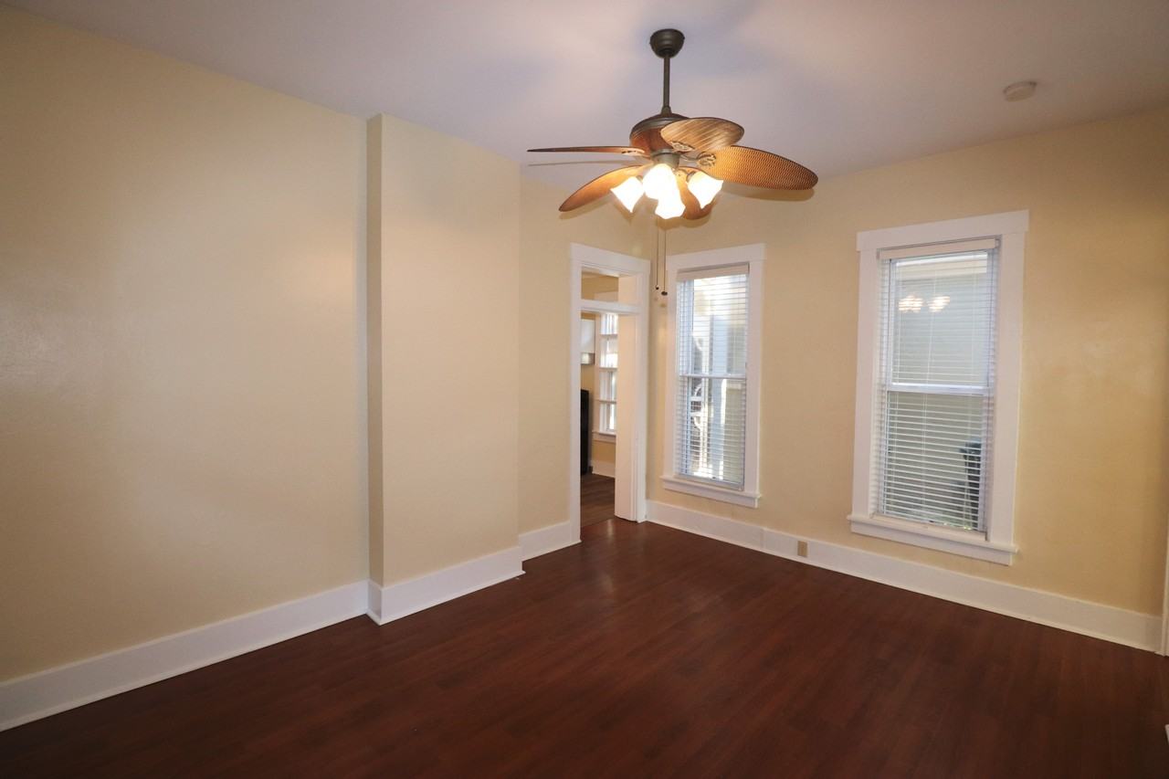 115 S 5th St - Photo 6 of 18