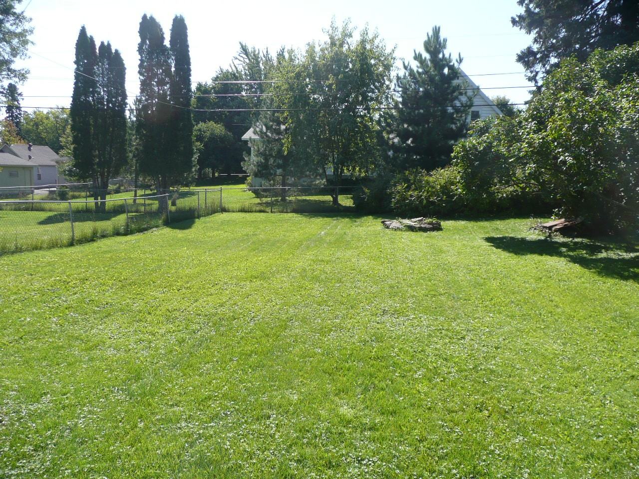 236 W Mankato St - Photo 3 of 11