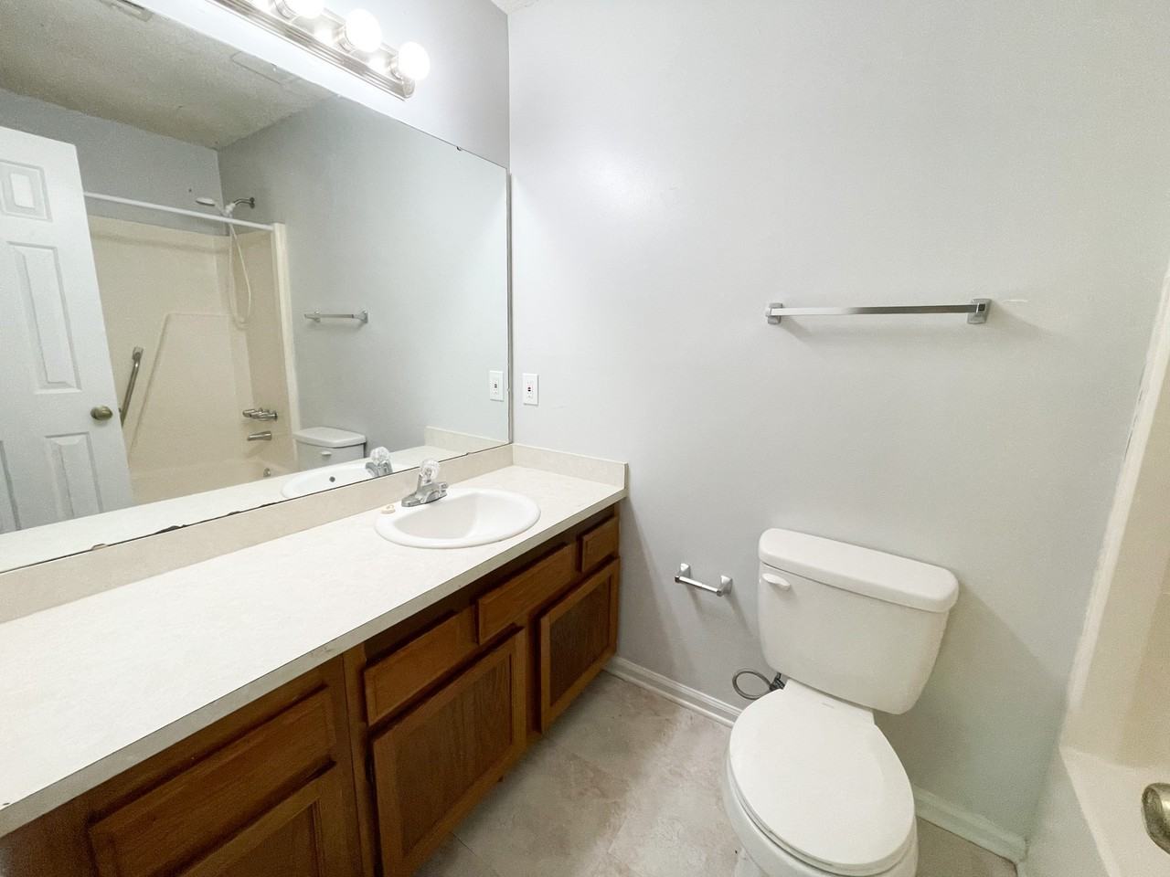 141 Villa Ct - Photo 3 of 12