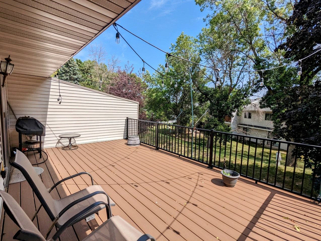 4118 Sylvia Ln S - Photo 5 of 21