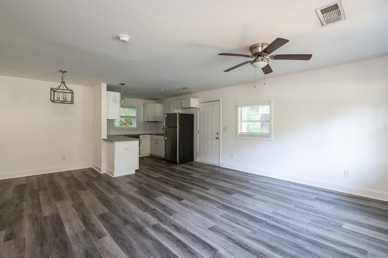 3366 Delmar Ln Nw - Photo 6 of 28