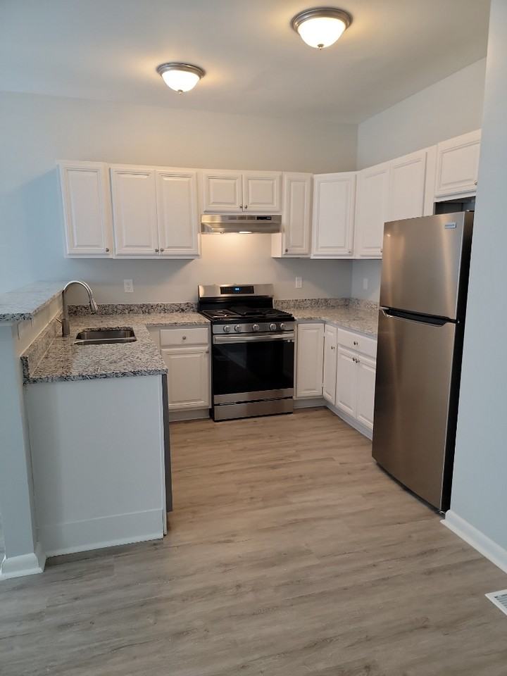 4293 Notting Hill Dr Sw - Photo 3 of 10