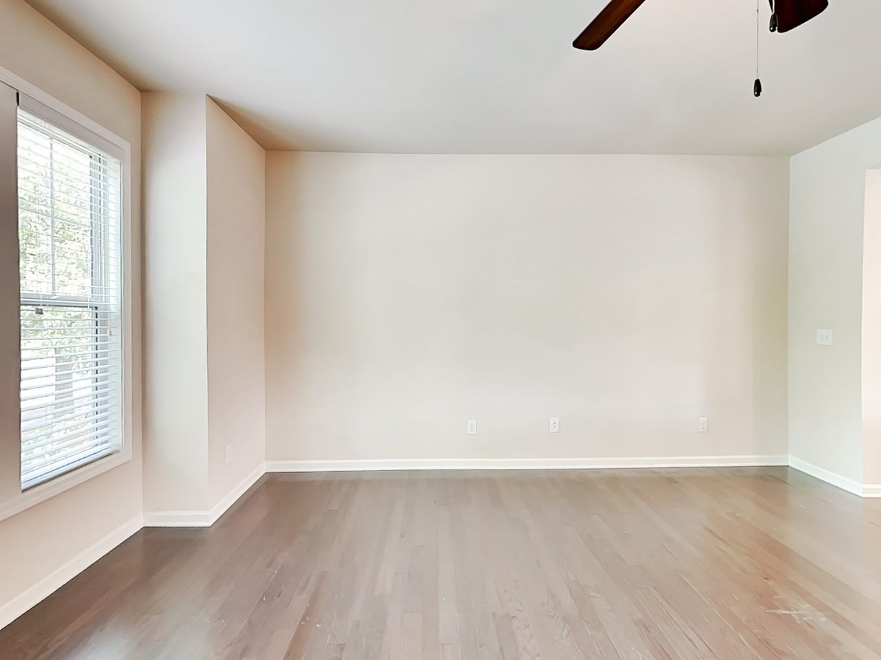 7048 Elmwood Ridge Ct - Photo 2 of 18