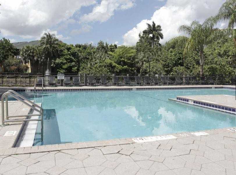 4025 West McNab Road #105 - Photo 4 of 8