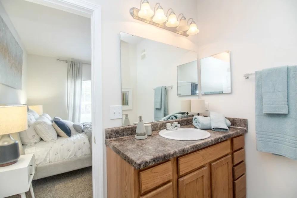 Oakbrook Village Apartments 111 Springview Ln, Summerville, SC 29485