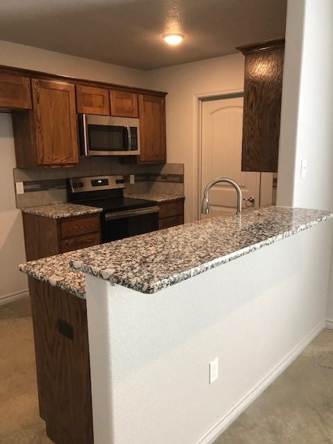 718 North 1st Street - Photo 4 of 24