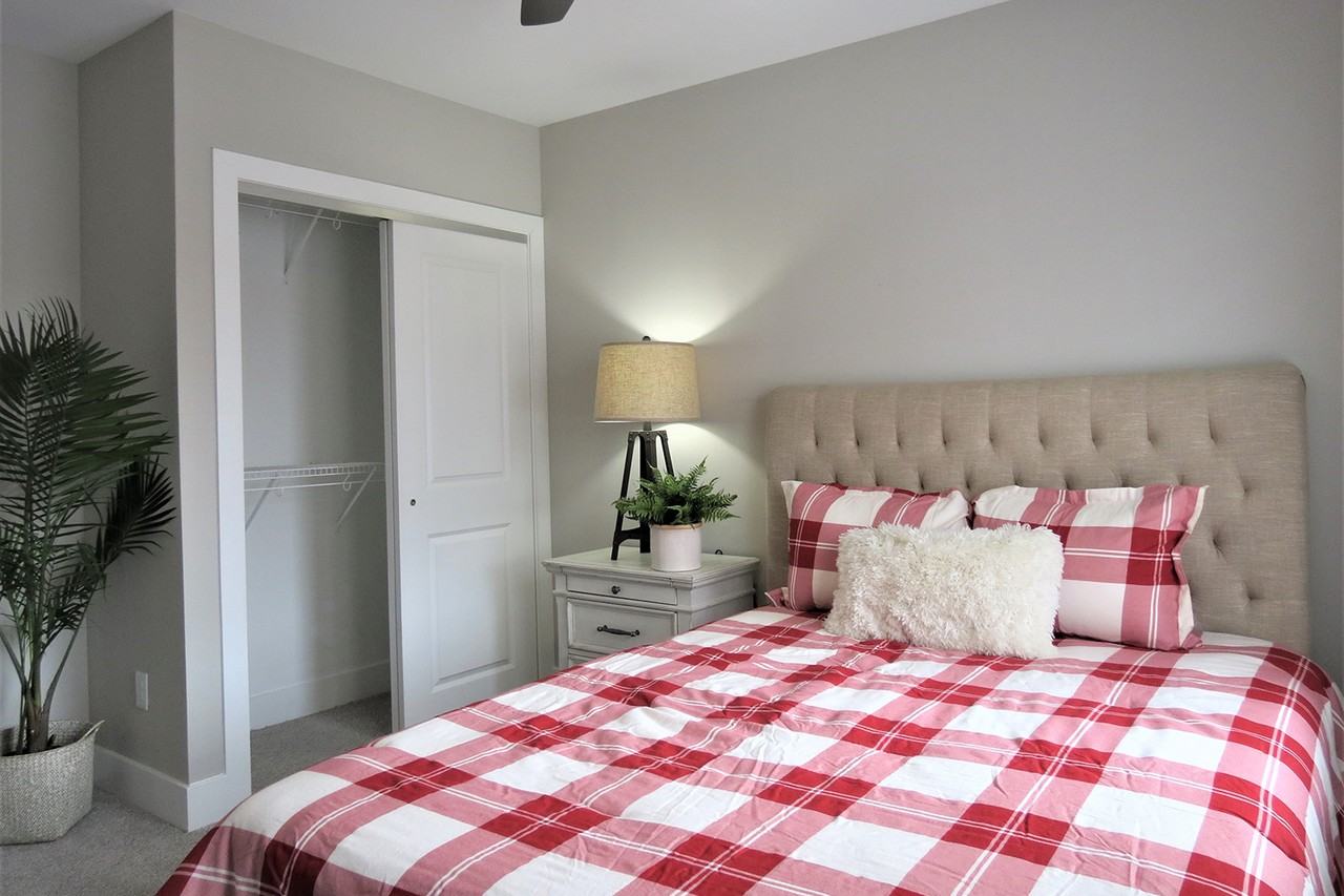 6401 Chippewa Street #L-3E - Photo 2 of 6