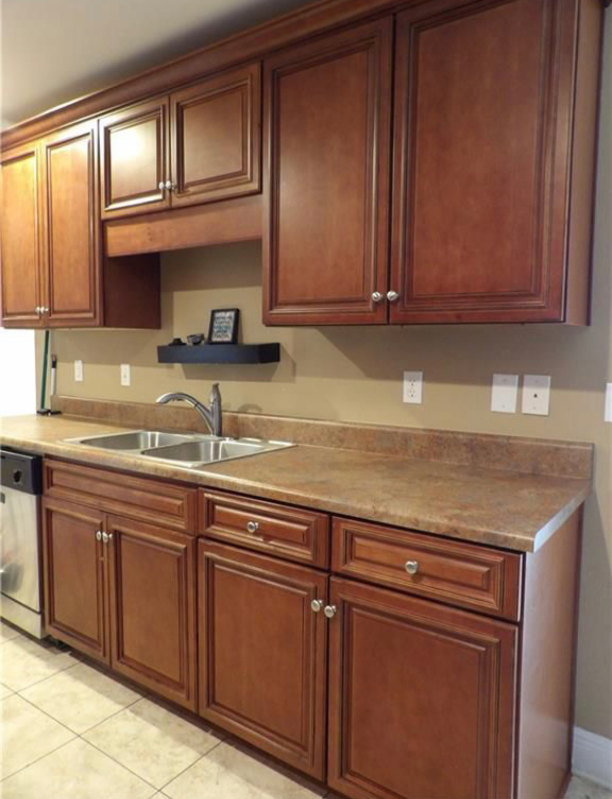 9976 Summer Woods Cir N - Photo 3 of 6