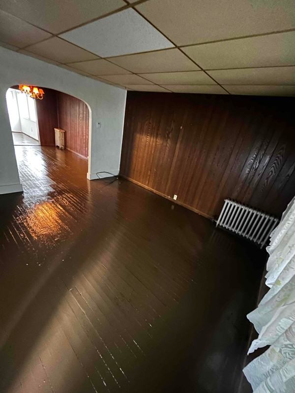 25 Grove St - Photo 3 of 19