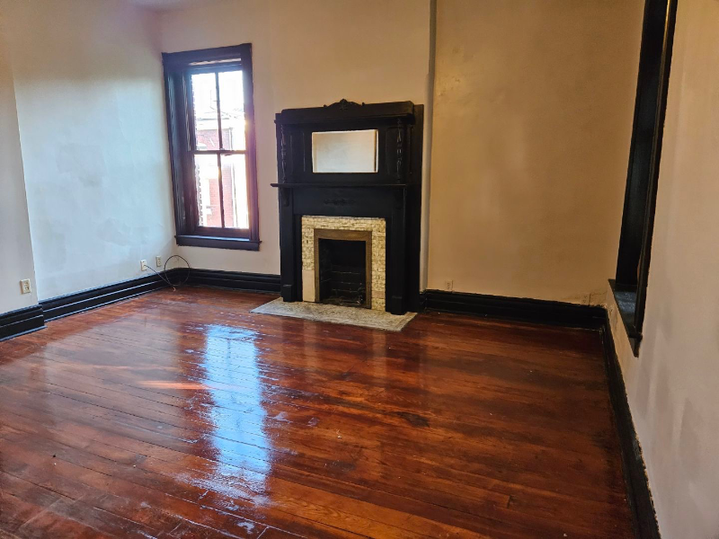 1144 Garvin Pl #2 - Photo 3 of 8