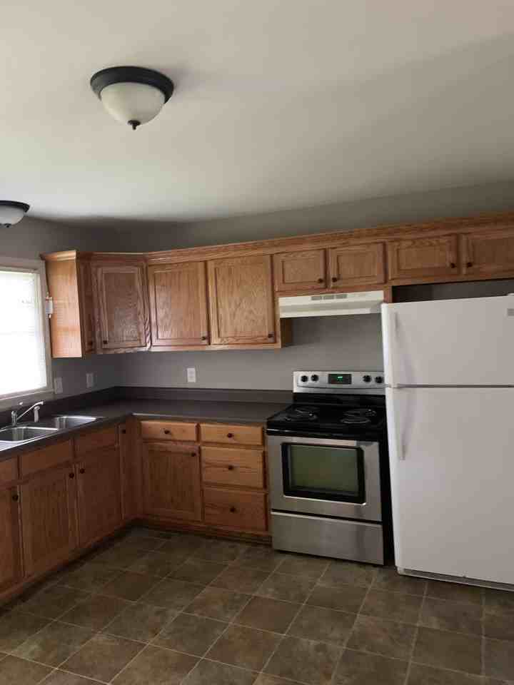 1715 Whippoorwill Dr #A - Photo 3 of 4