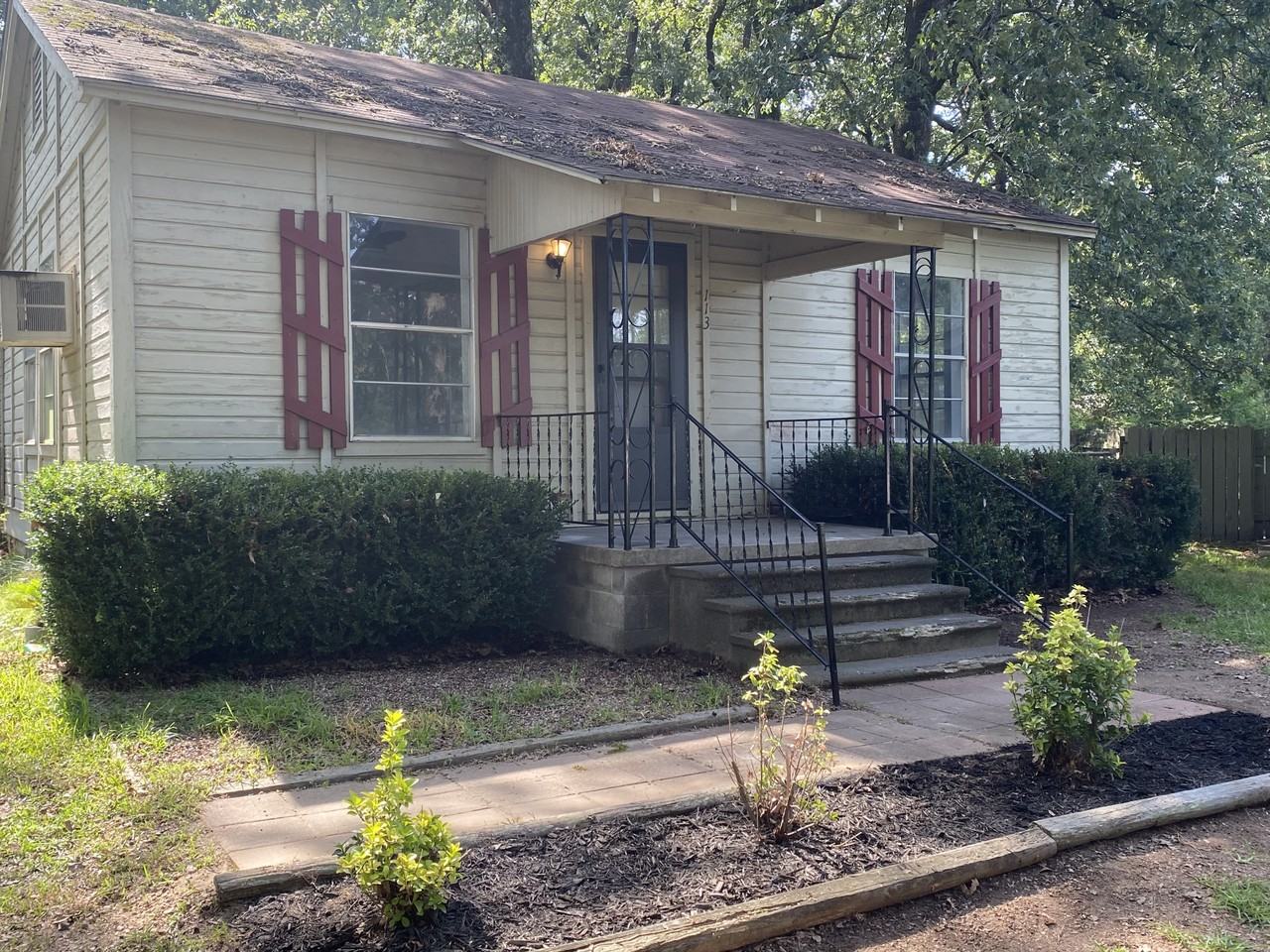 215 Garden Rd #NA - Photo 2 of 9