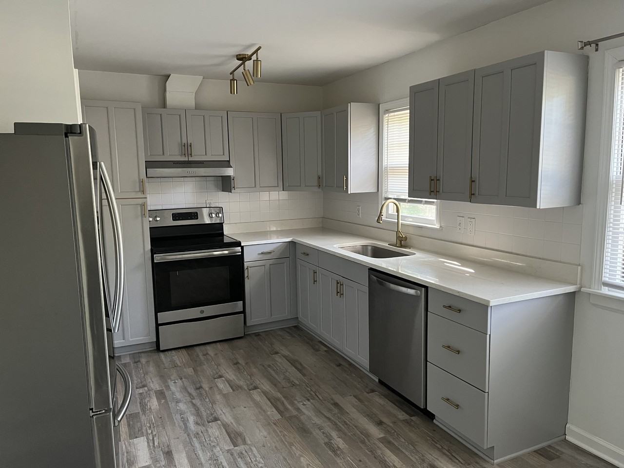 5215 W 76th Ter #NA - Photo 3 of 8