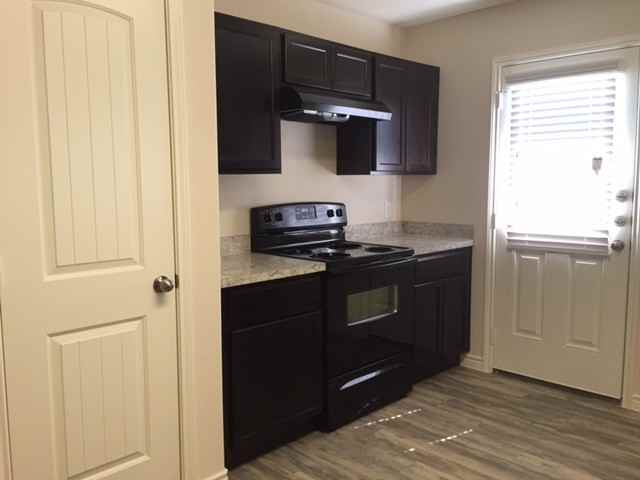 4128 Summersweet Ln - Photo 3 of 11