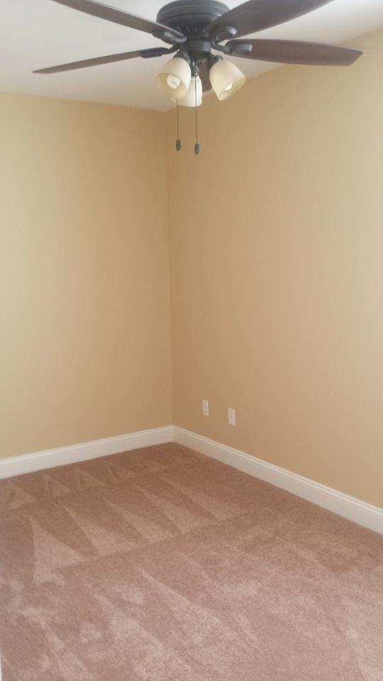 401 W 28th St - Photo 3 of 26