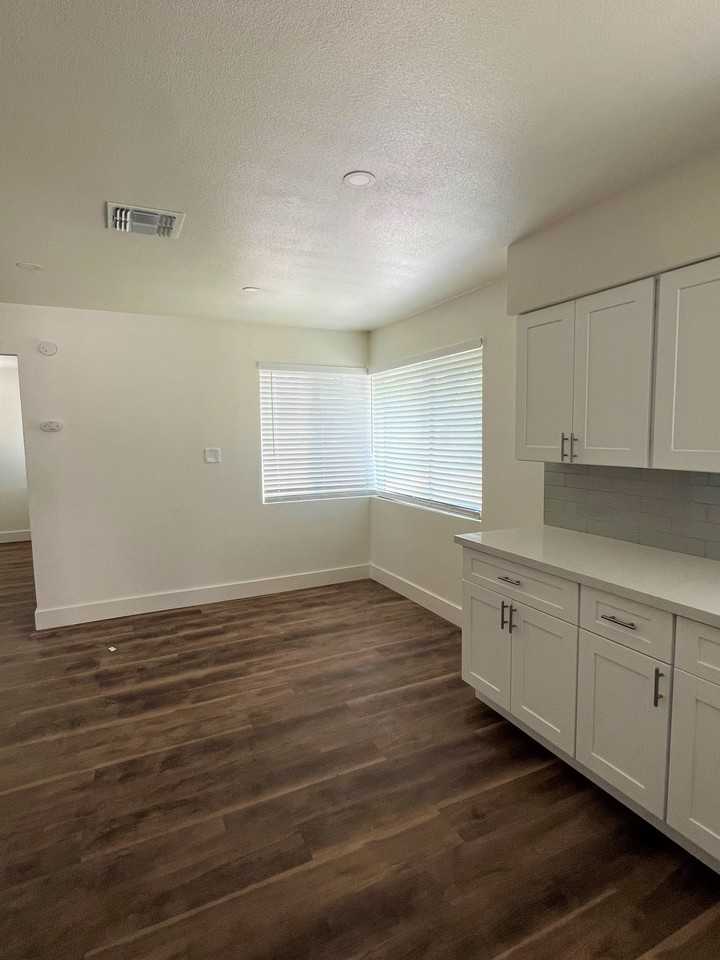 Pomelo Park - Photo 6 of 8