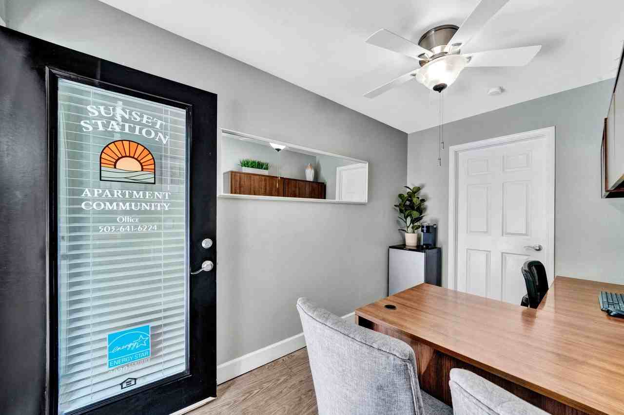 Sunset Station Apartments - Photo 3 of 35