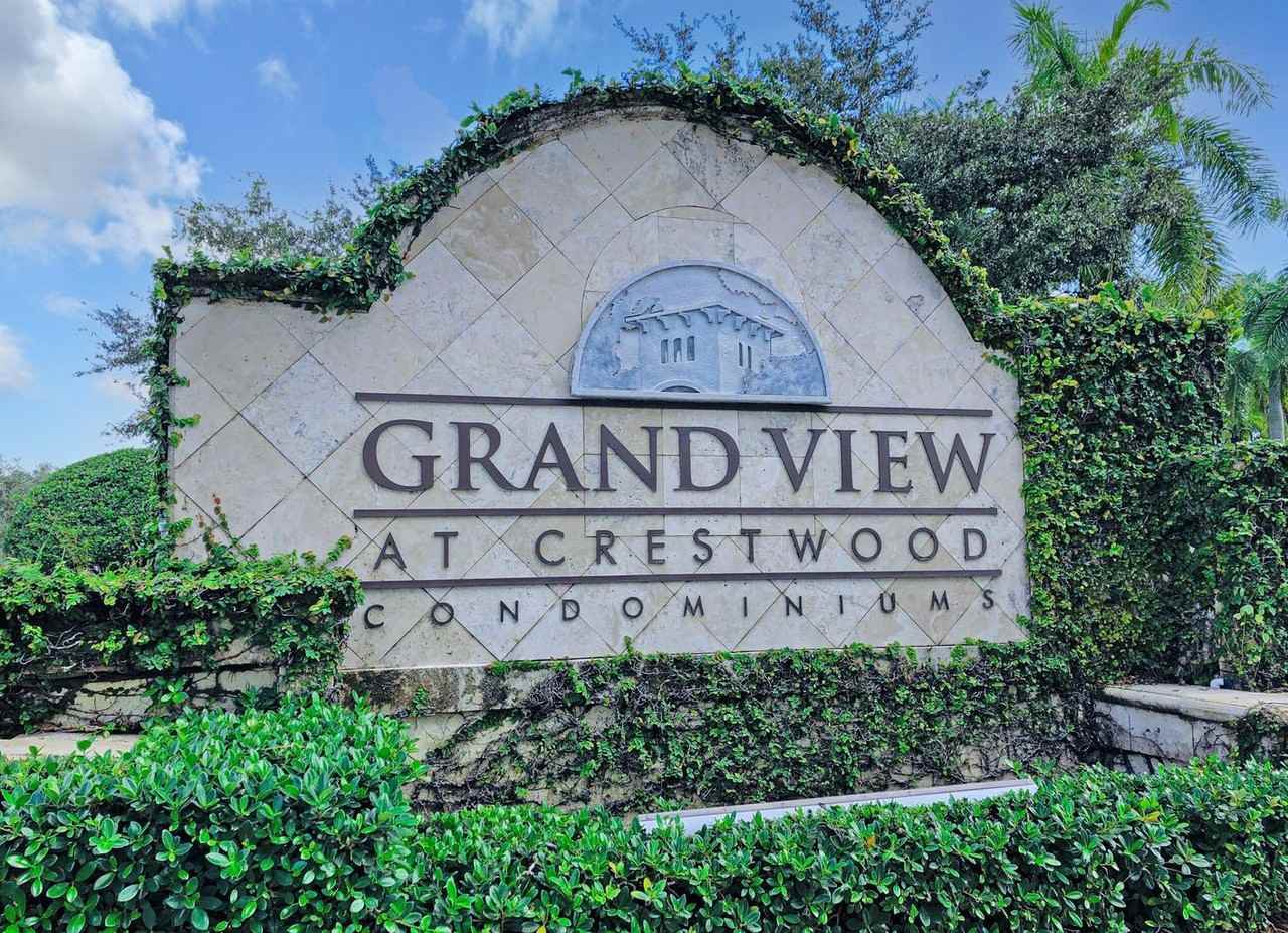 Crestwood Ct S #808 - Photo 2 of 2