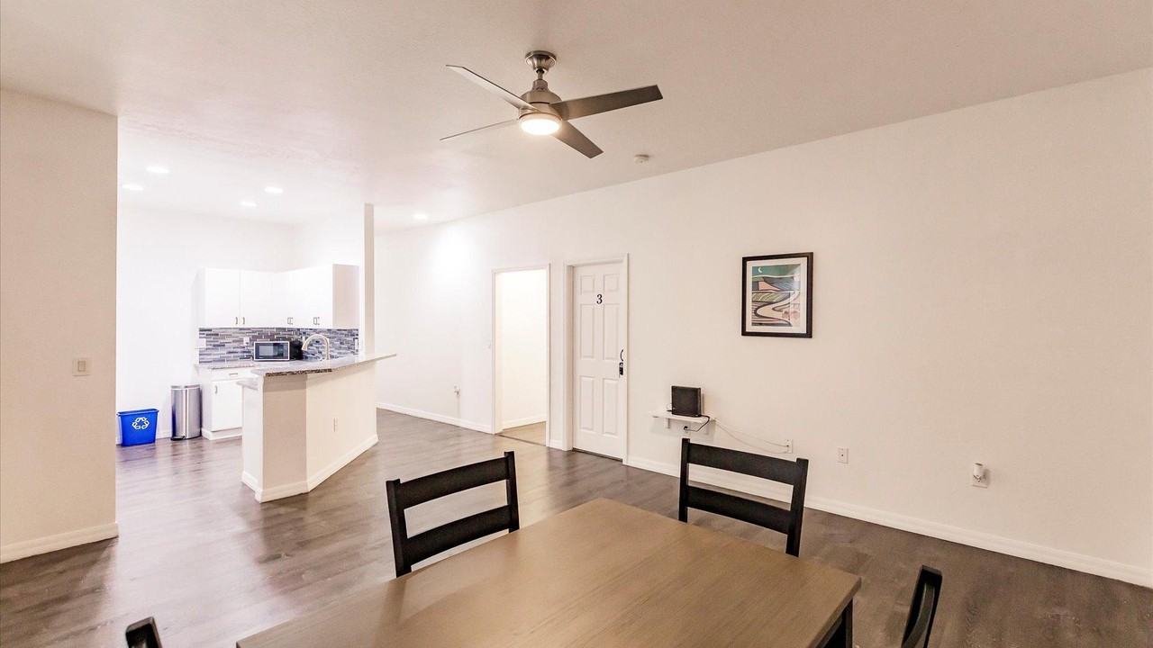 Cillette Ave - Photo 6 of 18