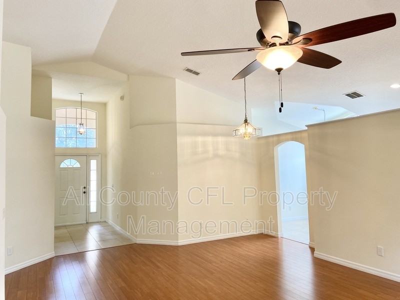 3870 Aiden Pl - Photo 4 of 23