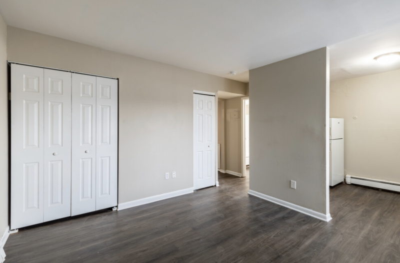 17020 Raupp St - Photo 4 of 8