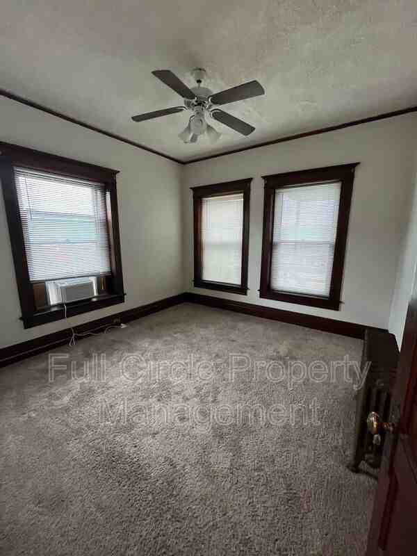 2419 F St #5 - Photo 2 of 13