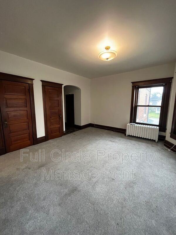 2419 F St #5 - Photo 6 of 13