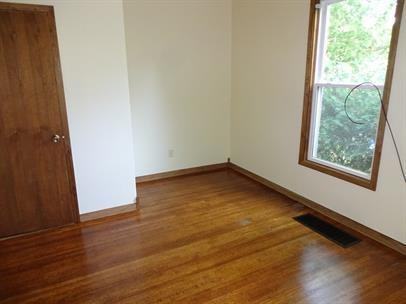 820 Ashland Avenue # 18 - Photo 3 of 9