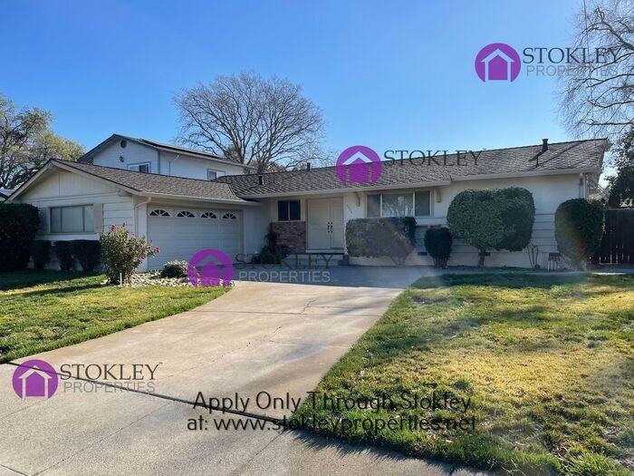 3954 Cottonwood Dr - Photo 2 of 37