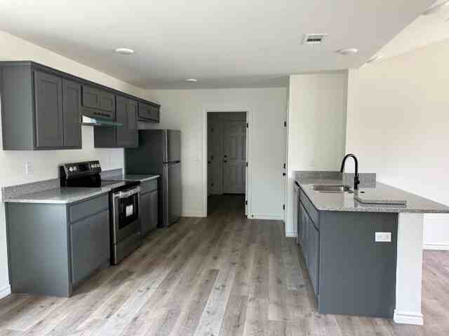 312 Gordonville Rd - Photo 3 of 11