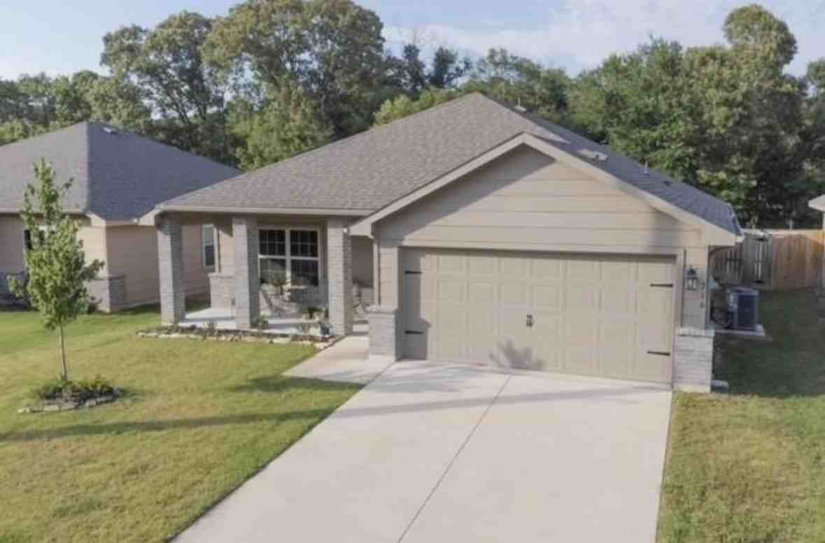 716 Wofford St #NA - Photo 3 of 23