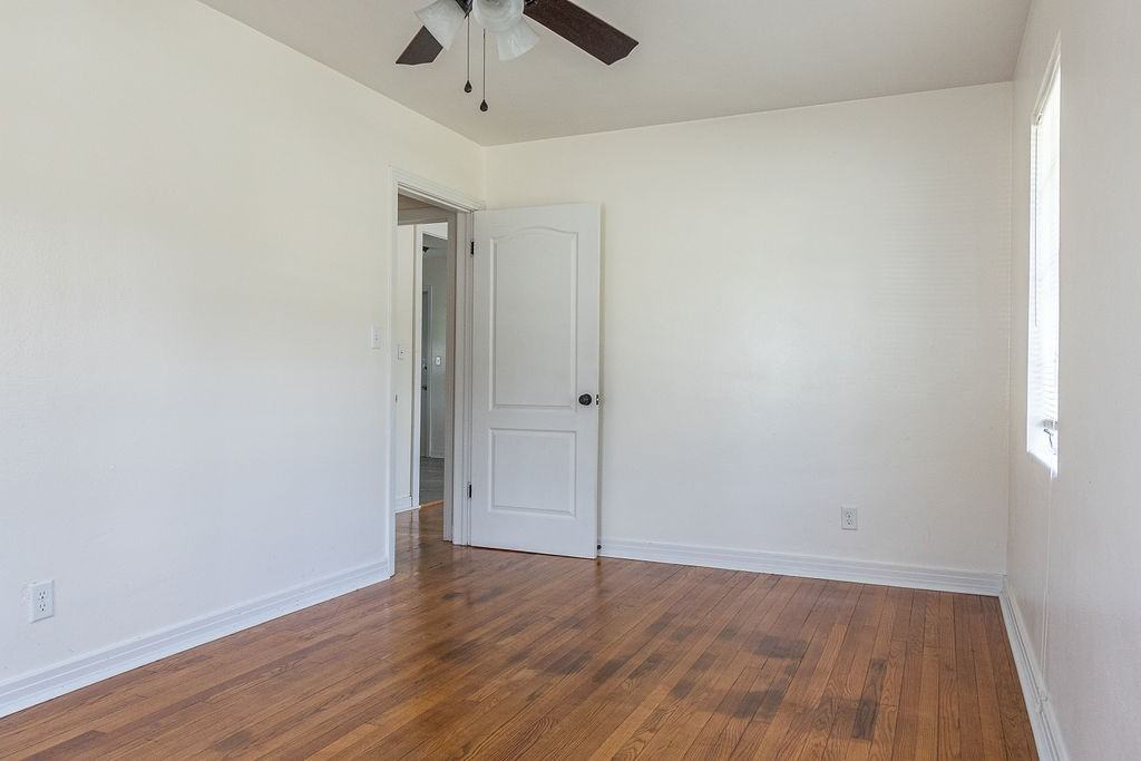 630 E Indiana Ave #1 - Photo 7 of 10