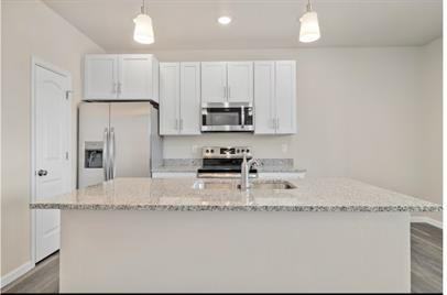 1405 Richard Martin Dr #101 - Photo 2 of 13