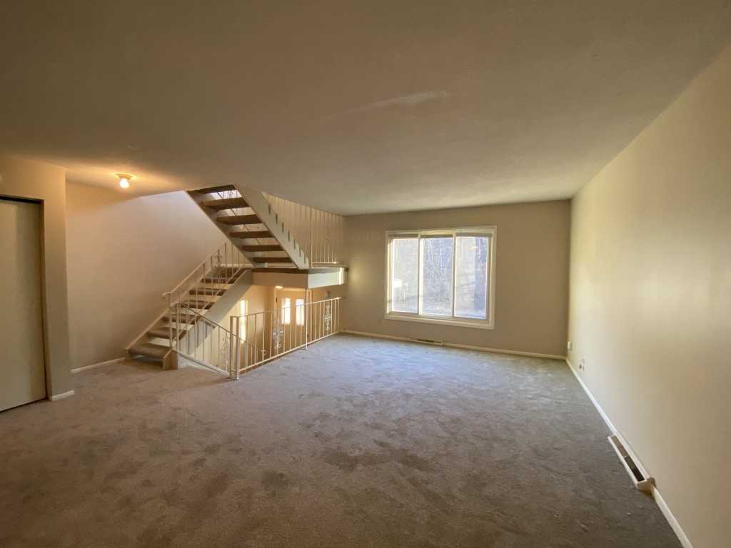 Highwood Ave E #2094 - Photo 3 of 12
