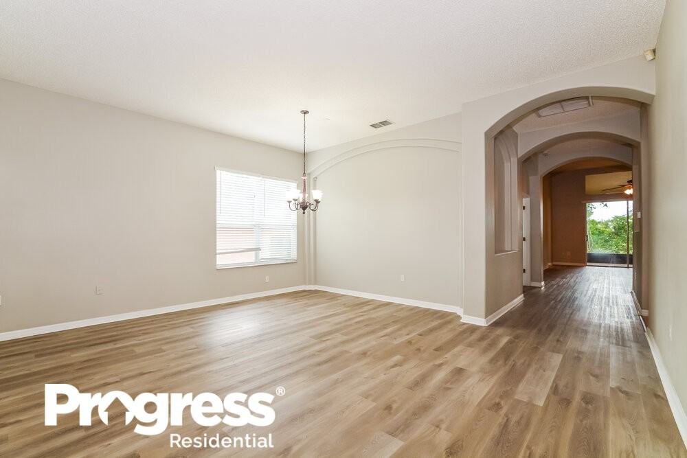 30325 Pga Dr - Photo 3 of 16