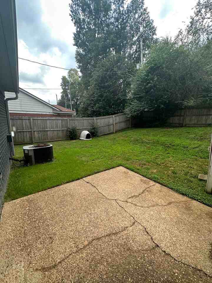 3917 Oak Branch Cir E #1 - Photo 2 of 19