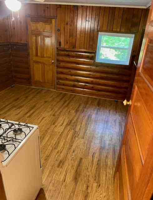 416B Manitowish St #B - Photo 5 of 11