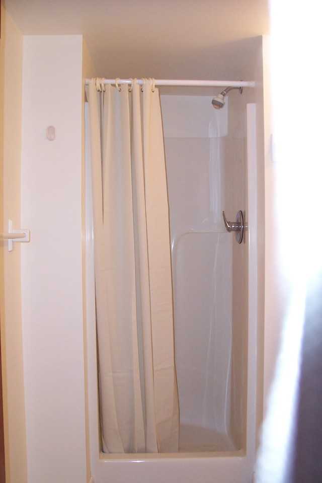 416B Manitowish St #B - Photo 6 of 11